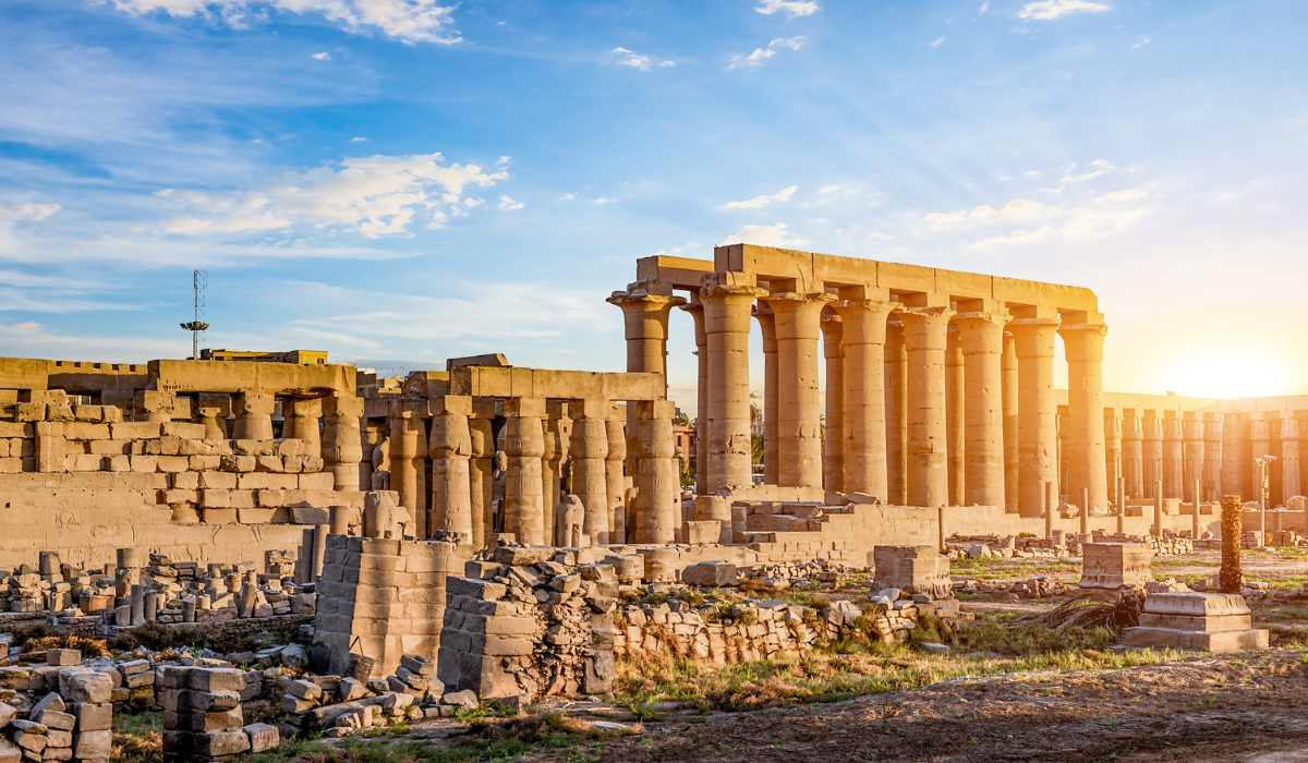 Full Day East and West Bank